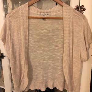 Cropped short sleeve cardigan in creme